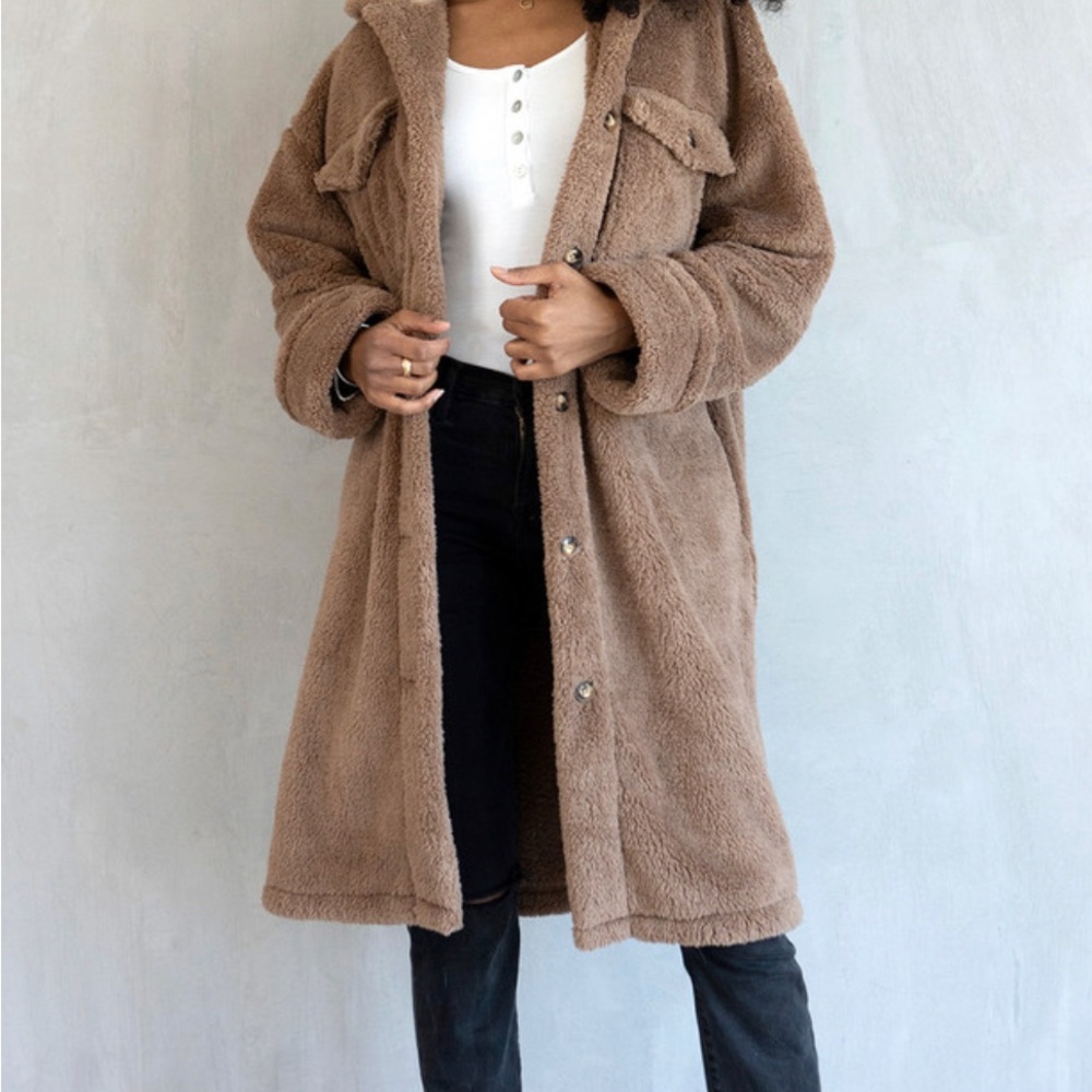 2X Super soft sherpa jacket in mocha!